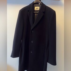 Elegant Black Joseph Abboud Trench Coat